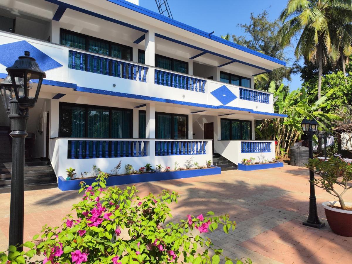 Anjuna Blue Resort Esterno foto