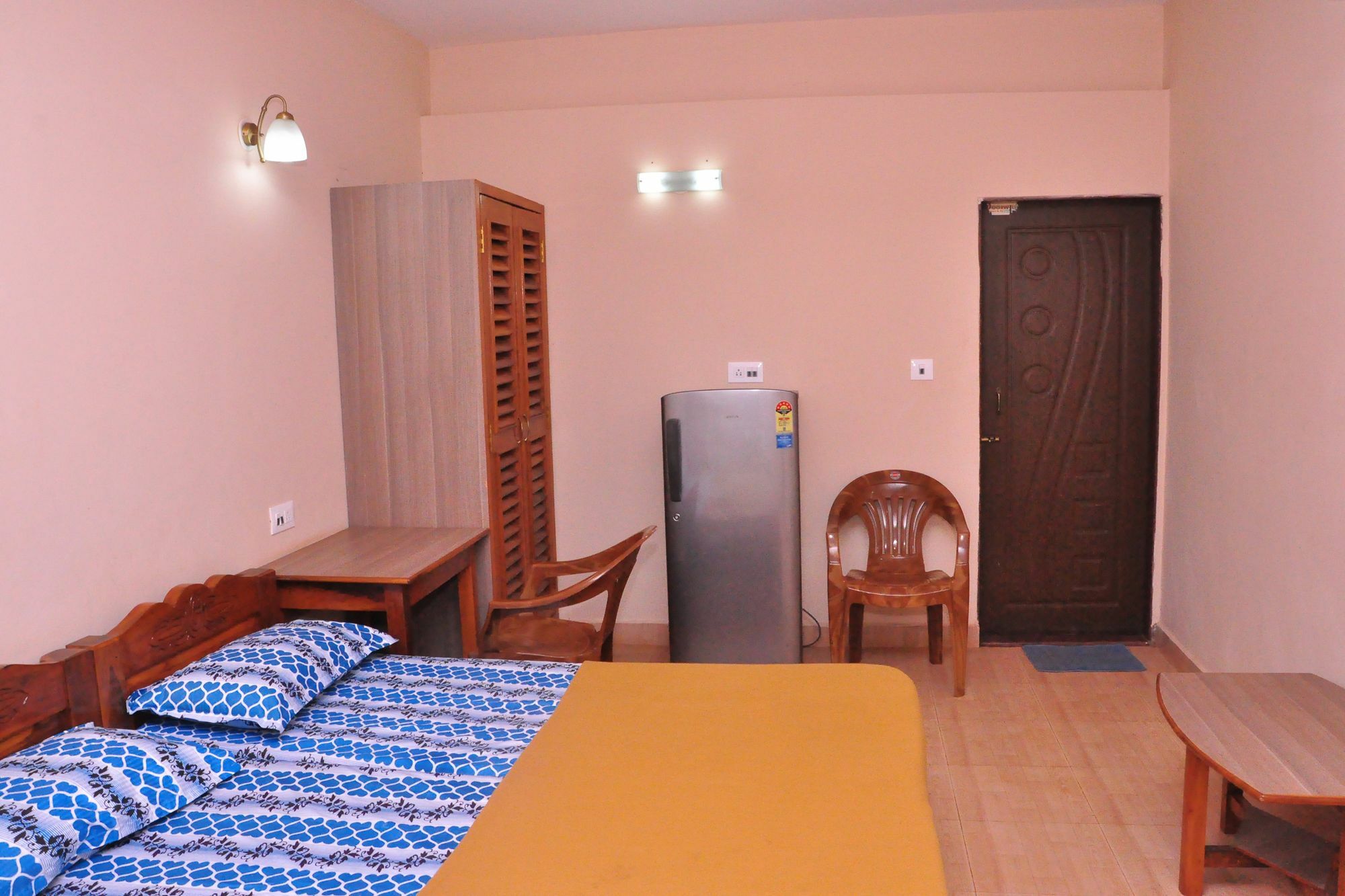 Anjuna Blue Resort Esterno foto
